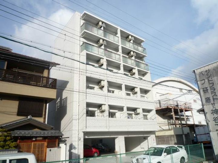愛知県名古屋市熱田区千代田町(マンション)の賃貸物件の外観
