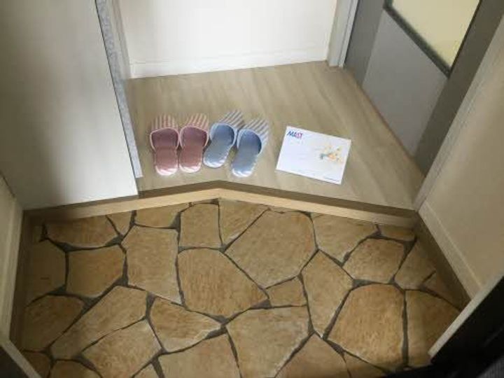フレグランス浜 Cの玄関