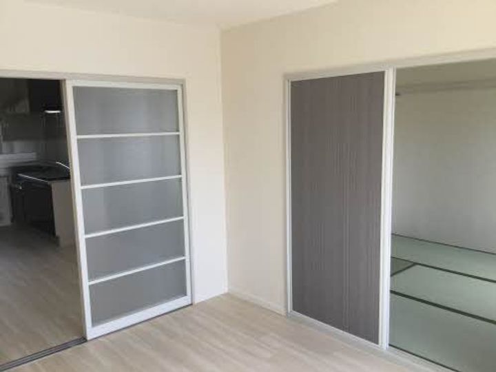 フレグランス浜 Cの内装