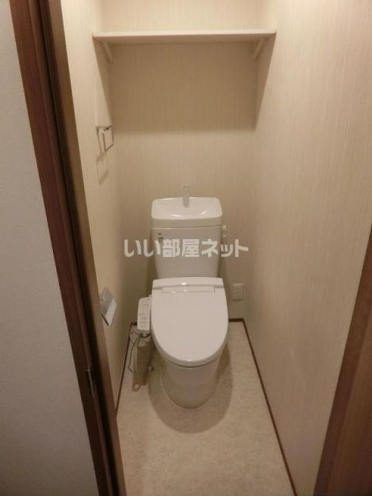 グレアス船橋の内装