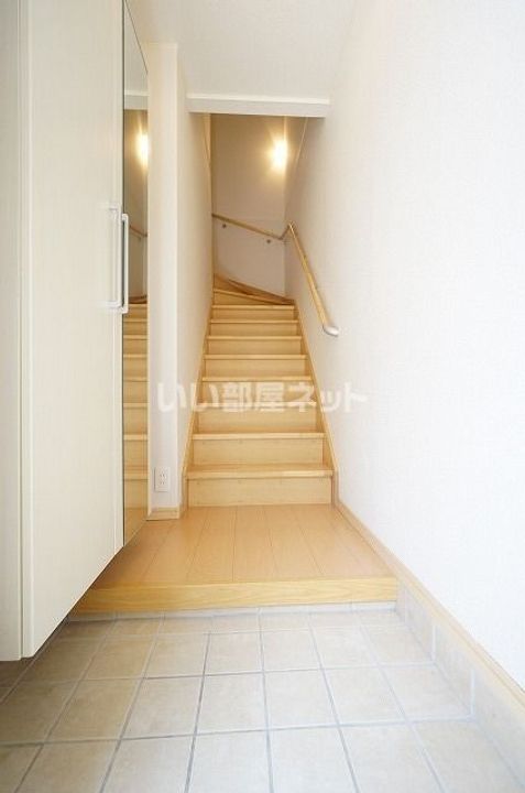 グレイスCの玄関