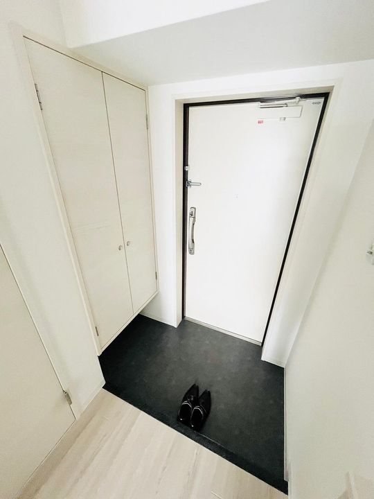 広島県広島市佐伯区海老園2(マンション)の賃貸物件の玄関