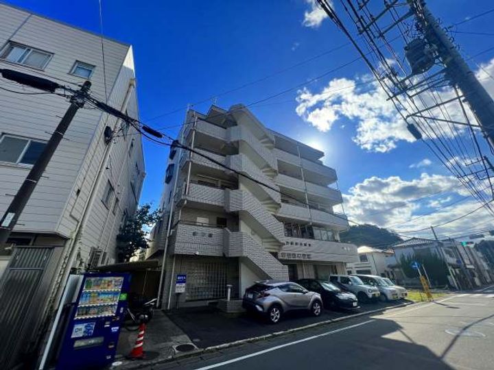 福澤ビルの外観