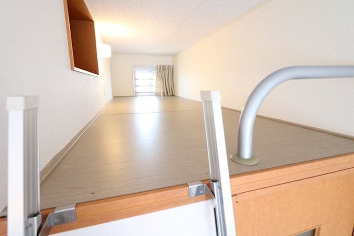 ワイズアパートメント南小栗栖の内装