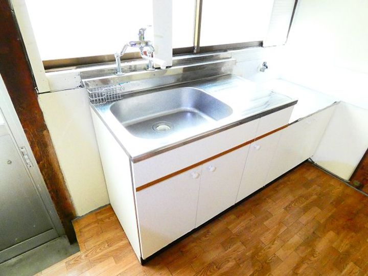 山口県宇部市恩田町2(一戸建)の賃貸物件のキッチン