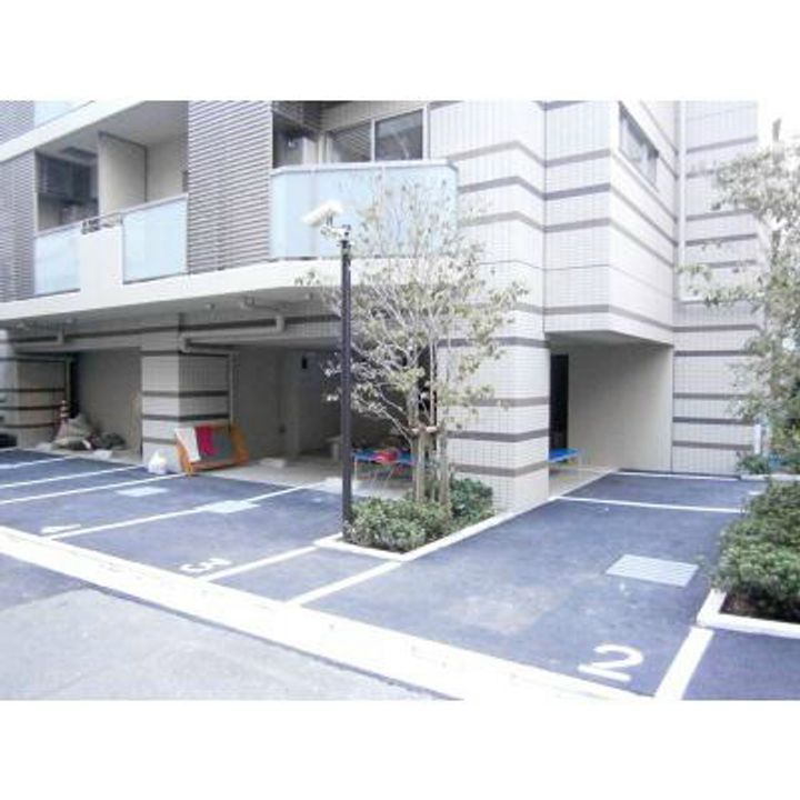 東京都港区新橋5(マンション)の賃貸物件の地図