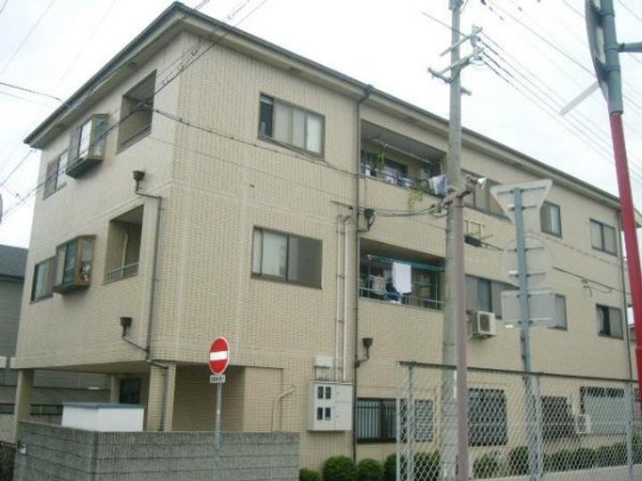 コートイタミチの外観