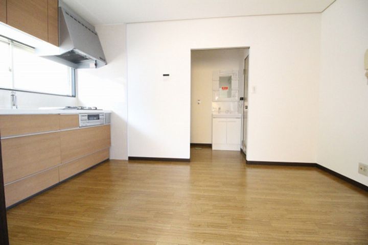 高崎ハイツ D棟の居間