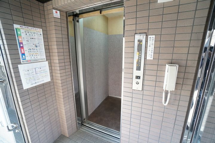 グロリア向ヶ丘の地図