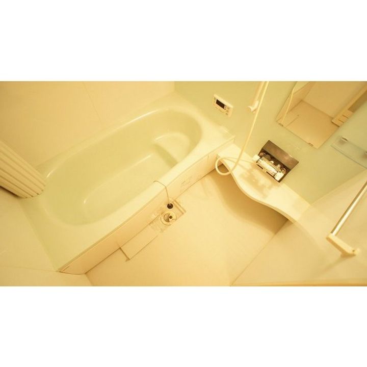 フルール シャンの風呂