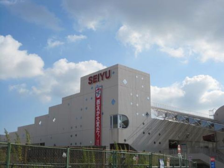 ファミーユ黒沢台の周辺