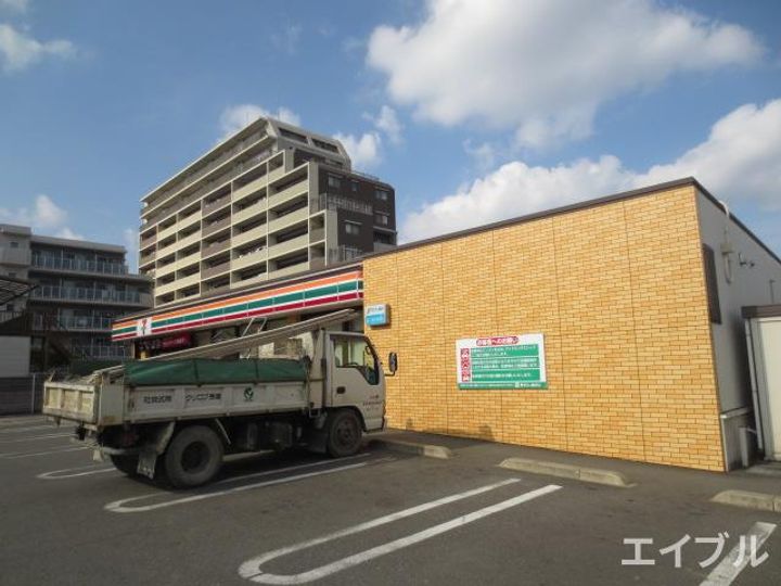 THE GRANDWINの周辺