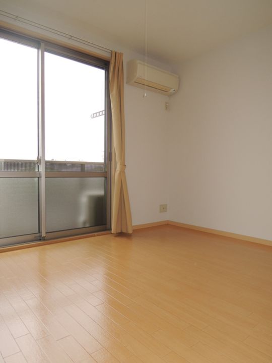 シャルム・エーアイの内装