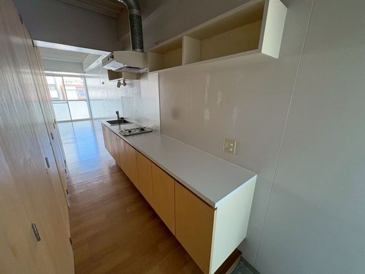 アーバンルーム本川の玄関