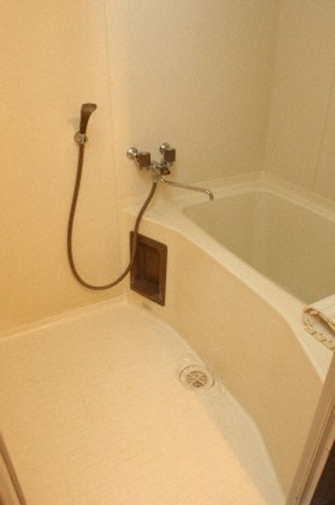 ハウスナウ39の風呂