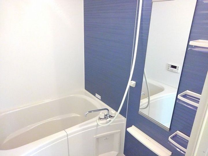 ラフィーネ葛野・IIの風呂