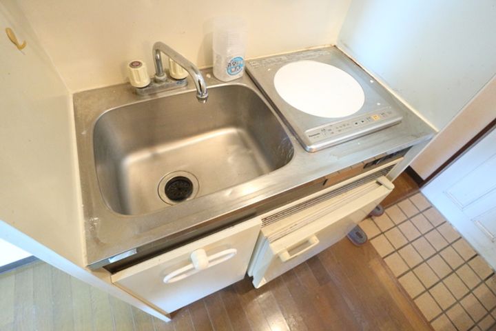 ヒールパイン本町のキッチン
