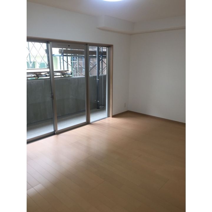 アステール菊陽の居間