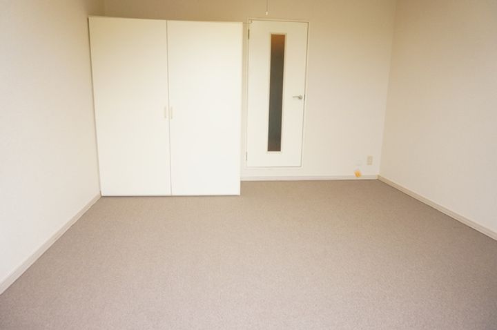 千葉県千葉市緑区高津戸町(マンション)の賃貸物件の居間