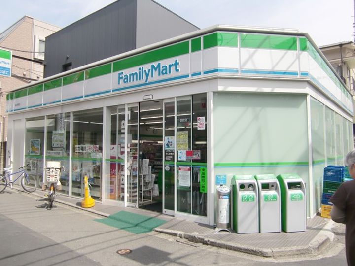 Village EstBの周辺