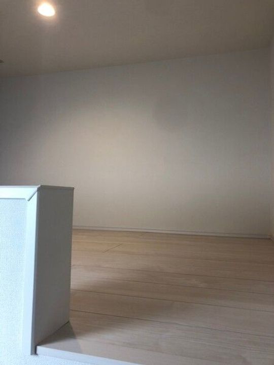 コンフォート千早の居間