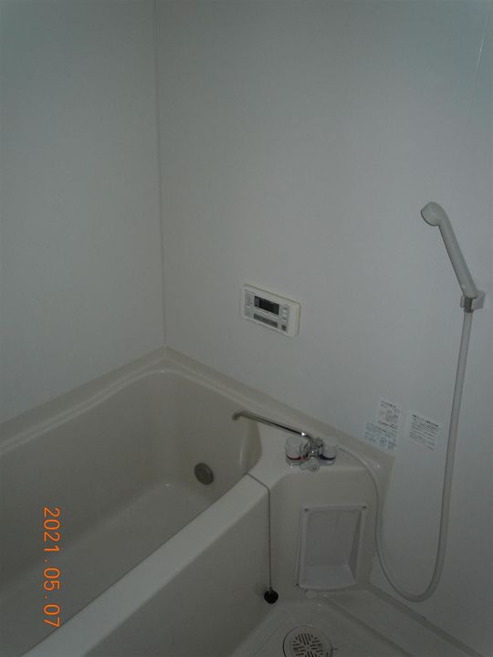 ガーデンコート下亀田IIの風呂