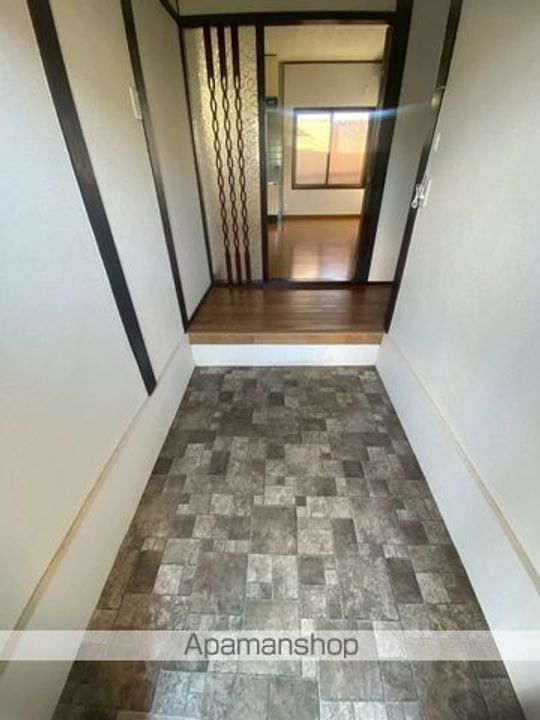 和歌山県和歌山市和田(一戸建)の賃貸物件の玄関