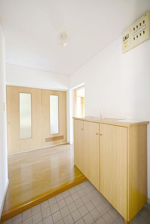 広島県安芸郡海田町南昭和町(マンション)の賃貸物件の玄関