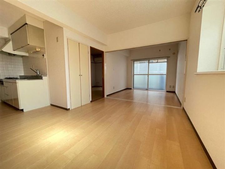 ハイツ与野の居間