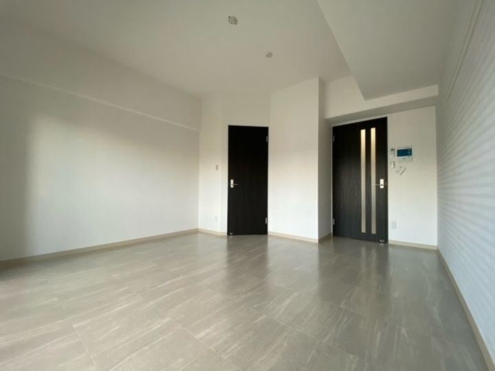 エイトバレー横川リバーフロントの居間