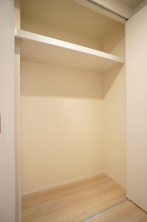 LA CASA OMORIの内装