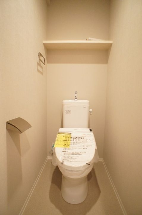 LA CASA OMORIの内装