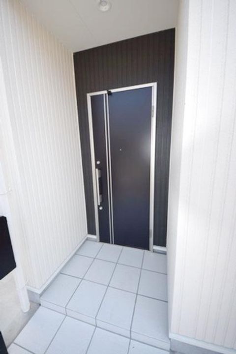 神奈川県横浜市磯子区洋光台1(一戸建)の賃貸物件の玄関