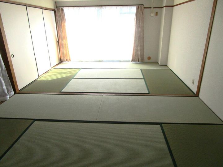 コーポ林の居間