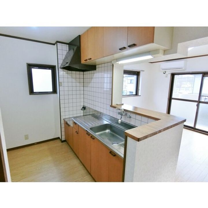 栃木県宇都宮市中今泉3(マンション)の賃貸物件のキッチン