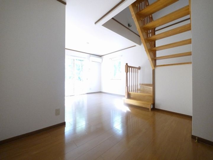 茨城県高萩市大字下手綱(一戸建)の賃貸物件の居間