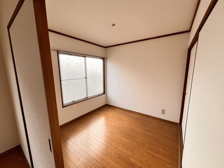 岡山県岡山市北区伊福町4(アパート)の賃貸物件の居間