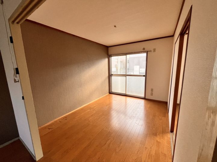 岡山県岡山市北区伊福町4(アパート)の賃貸物件の居間