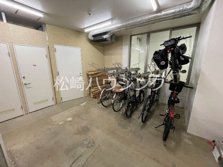 asu apartmentの地図