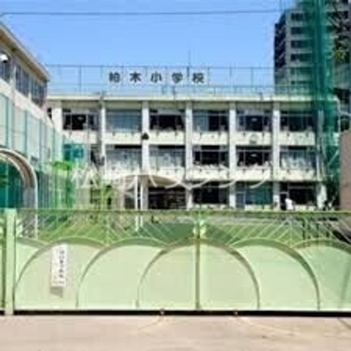 asu apartmentの周辺