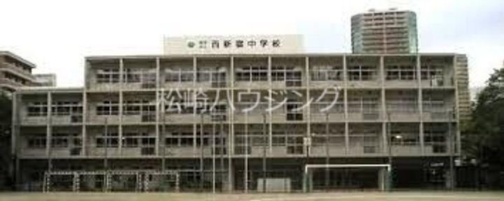 asu apartmentの周辺