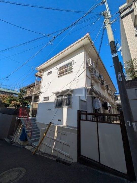泉荘の外観