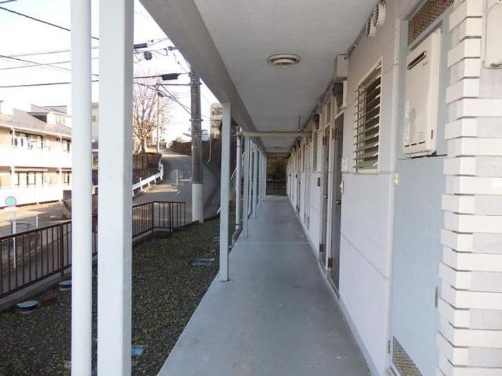 東京都多摩市和田(アパート)の賃貸物件の地図