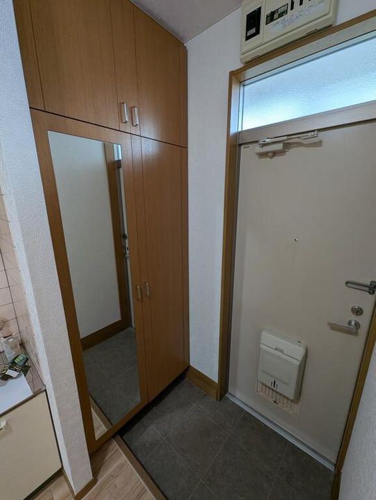 エスポアールナガオカの玄関
