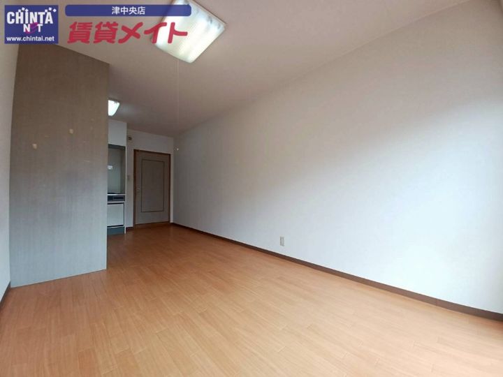 レスポール大谷の居間