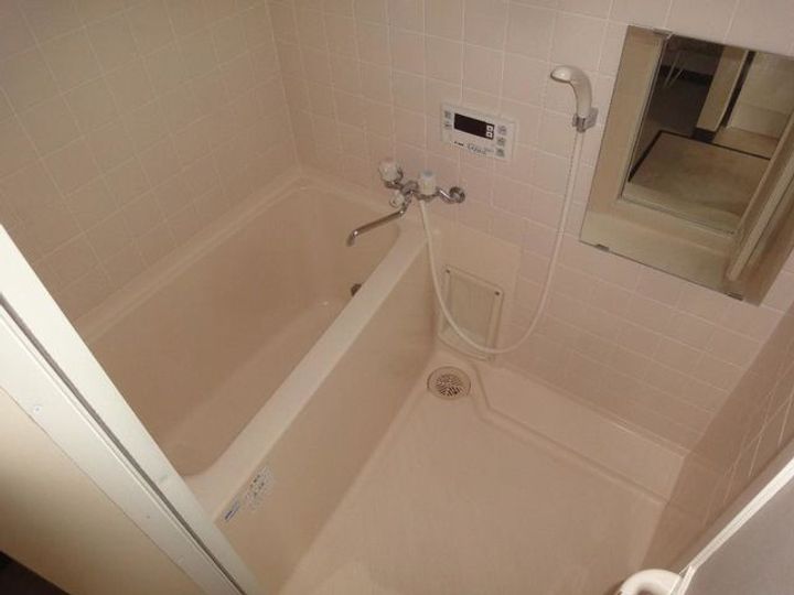 ヴィアーレヤマザキの風呂