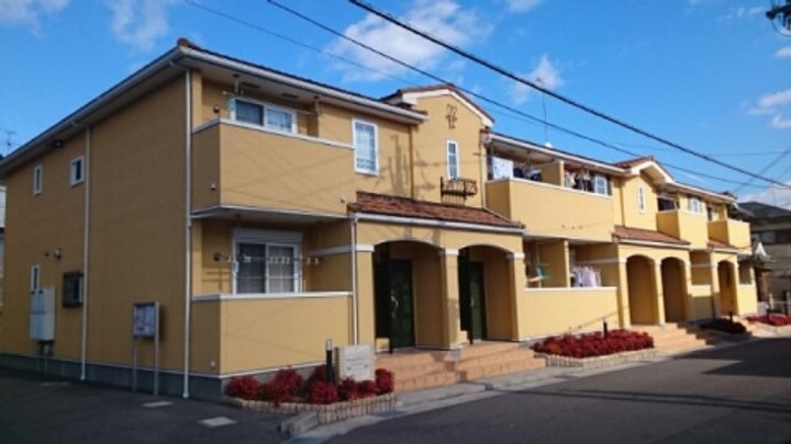 滋賀県湖南市岩根(アパート)の賃貸物件の外観
