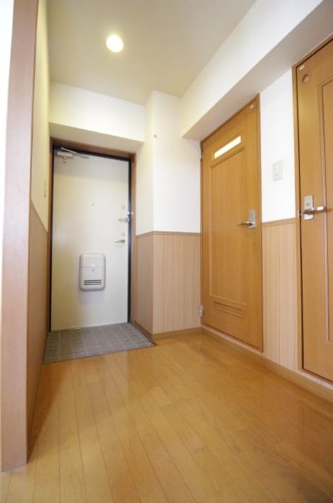 鹿児島県鹿児島市西千石町(マンション)の賃貸物件の玄関