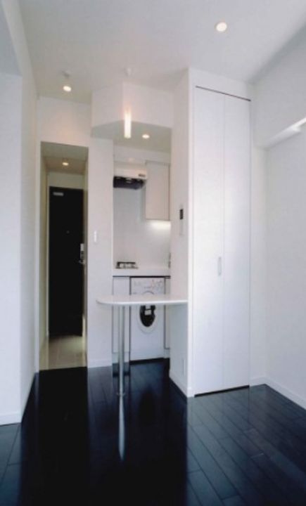 レジディア恵比寿IIIの居間