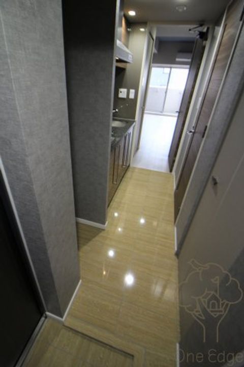 ファーストフィオーレ東梅田の玄関